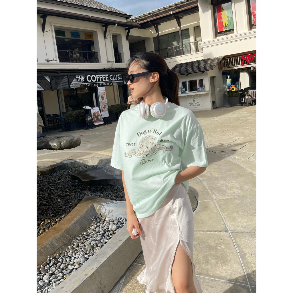 - QUERA Dog n’ Roll Tee - 🐶