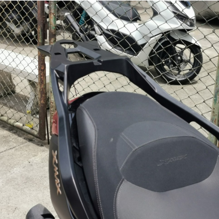 แร็คท้าย อลูมิเนียม ตะแกรงท้าย Yamaha XMAX 300 2017 – 2025 งานแข็งแรง ราคา ถูกที่สุด ดีลบีเคเค แกลเลอรีภาพที่ 4