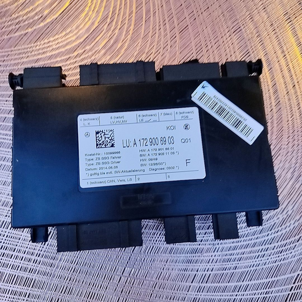 กล่องควบคุมเบาะไฟฟ้าคู่หน้า BENZ COUPE W204 W207