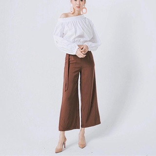 Sitapisha Madie Trousers กางเกงขายาวสีน้ำตาลทอลายทางสีขาว เอวแต่งห่วงโลหะสีเงิน