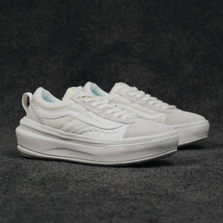 แท้💯% Vans Old Skool Overt CC ส่งไวส่งฟรี แวนส์ ได้ทั้งชายและหญิง รองเท้าผ้าใบ