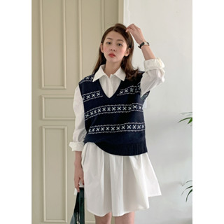 &lt;INSTOCK&gt; Valley Set เซ็ตเสื้อกั้กไหมพรม+เชิ้ตยาว