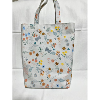 กระเป๋าสะพาย Tote Bag ใส่ของใช้ หนังสือ ตำรา ipad