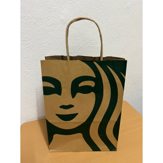 ถุงกระดาษ starbucks ขนาด 20.5x27.5x11.50 cm ส่งต่อ