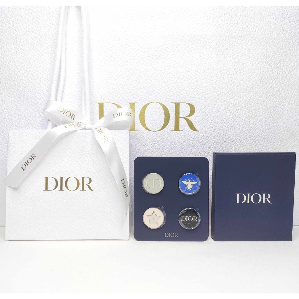 Dior เข็มกลัด ของแท้💯 เข็มกลัดดิออร์ Dior Pin Dior Accessories Dior Phone Charm Dior กระเป๋าเครื่องส