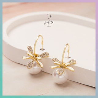 [petite by PRAKYRE] Flower Sparkle Earring - ต่างหูประกายดอกไม้ เก๋ไม่ซ้ำใคร