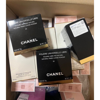 แป้งฝุ่นชาแนล CHANEL POUDRE UNIVERSELLE  POWDER #20 CLAIR พร้อมส่งคะ💗ป้ายKingpower ของแท้💯💯