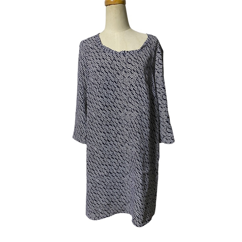 D r e s s M N G. บ่า16รอบอก38ยาว34.5”  380B