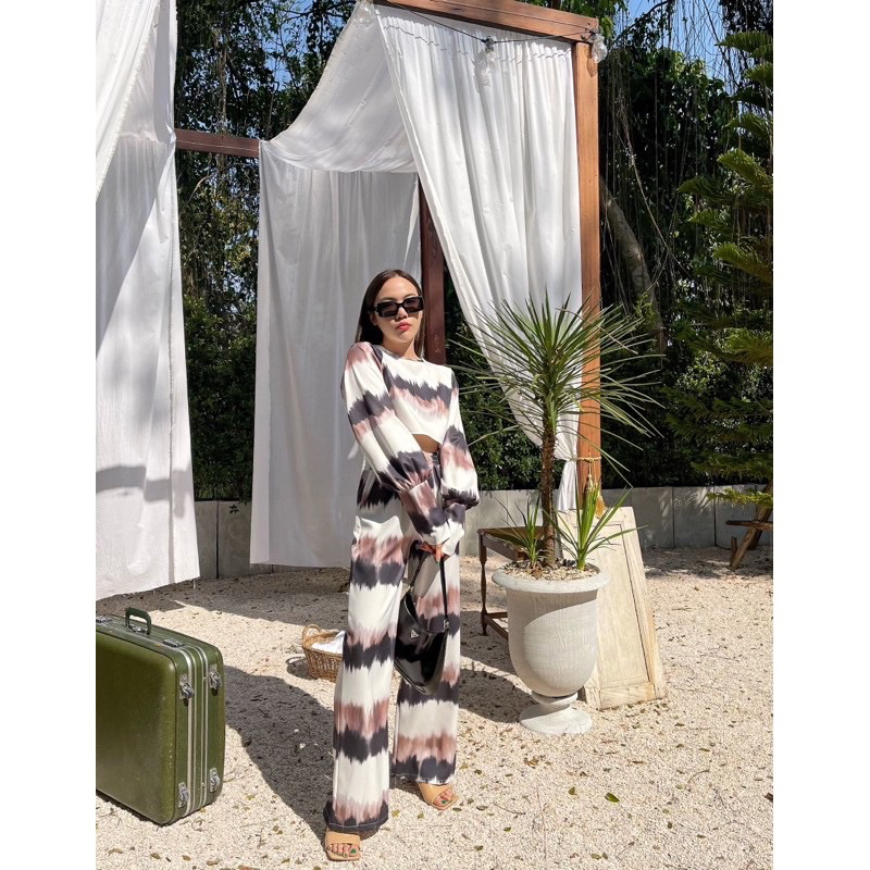 🤍ชุดเซ็ตเสื้อ+กางเกงขายาว🤍 AKKARA STUDIO🖤