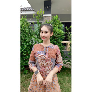 เสื้อกาสะลองโทนสีน้ำตาล ดอกไม้จิ๋วๆ สวยมากก(ค43)