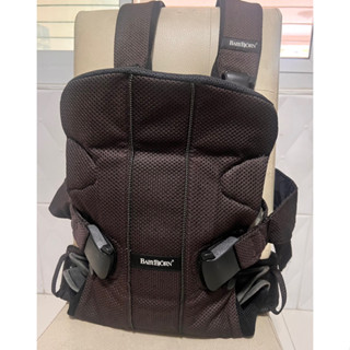 เป้อุ้มเด็ก Babybjorn Baby Carrier One Air, 3D Mesh  Brown มือสองของแท้สภาพดี .