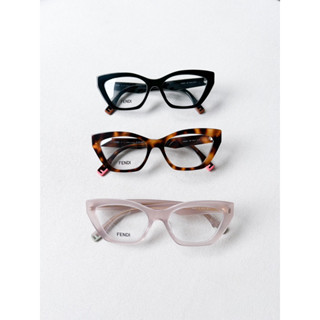 Fendi Eyeglasses กรอบแว่นสายตา