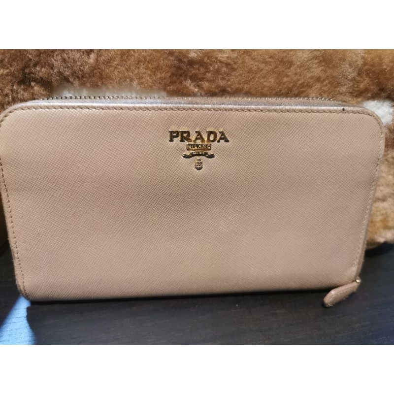 USED Prada Wallet แท้✅