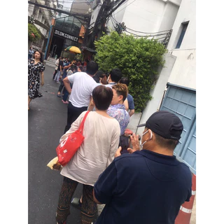 ทางร้านรับขนมเป็นรอบๆนะคะ (ข้าวแต๋นทอดใหม่ กรอบ)จากละลายทรัพย์อ