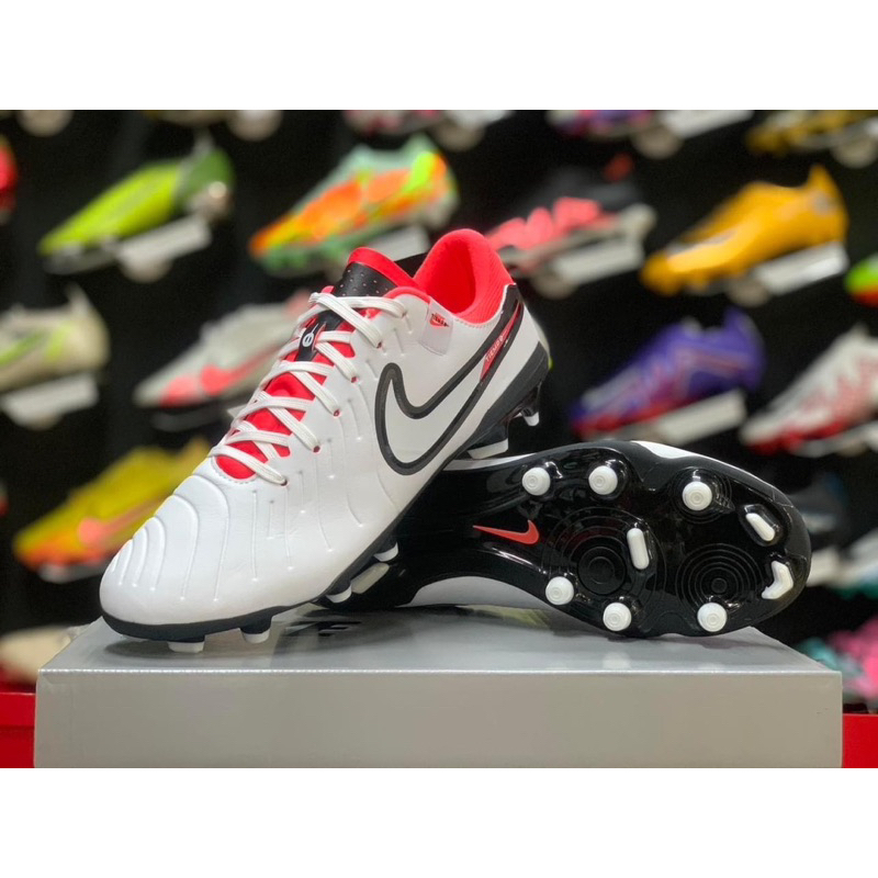 รองเท้าฟุตบอลปี 2023 NIKE TIEMPO LEGEND 10 มีบริการเก็บเงินปลายทาง สินค้าถ่ายจากงานจริงทุกรูปเลย