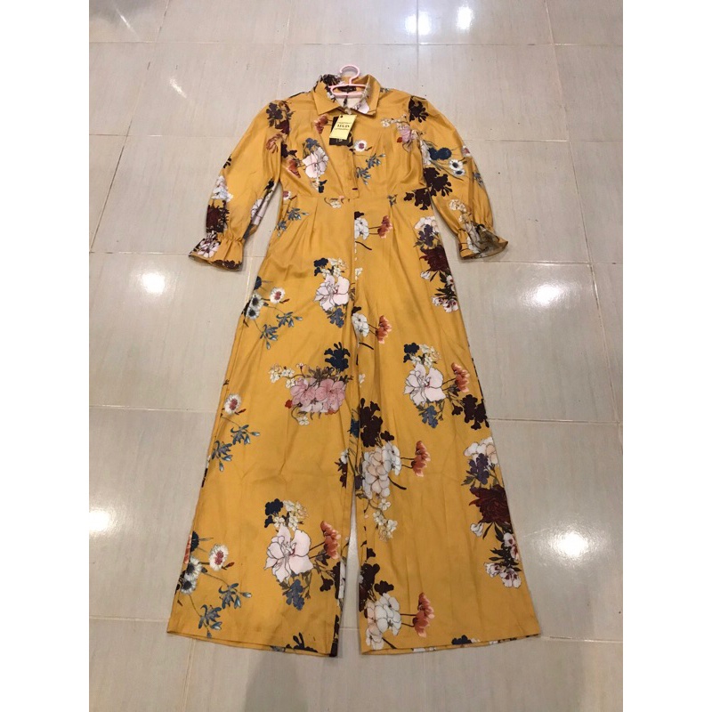 จั๊มยาวงานป้าย vegas  luxury S M ใส่ได้ กระดุมหน้า