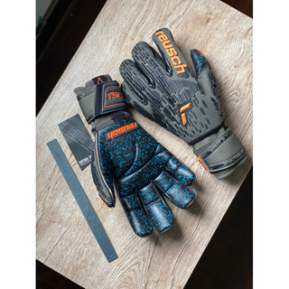 Reusch Attrakt Freegel Fusion Ortho-Tec Goaliator