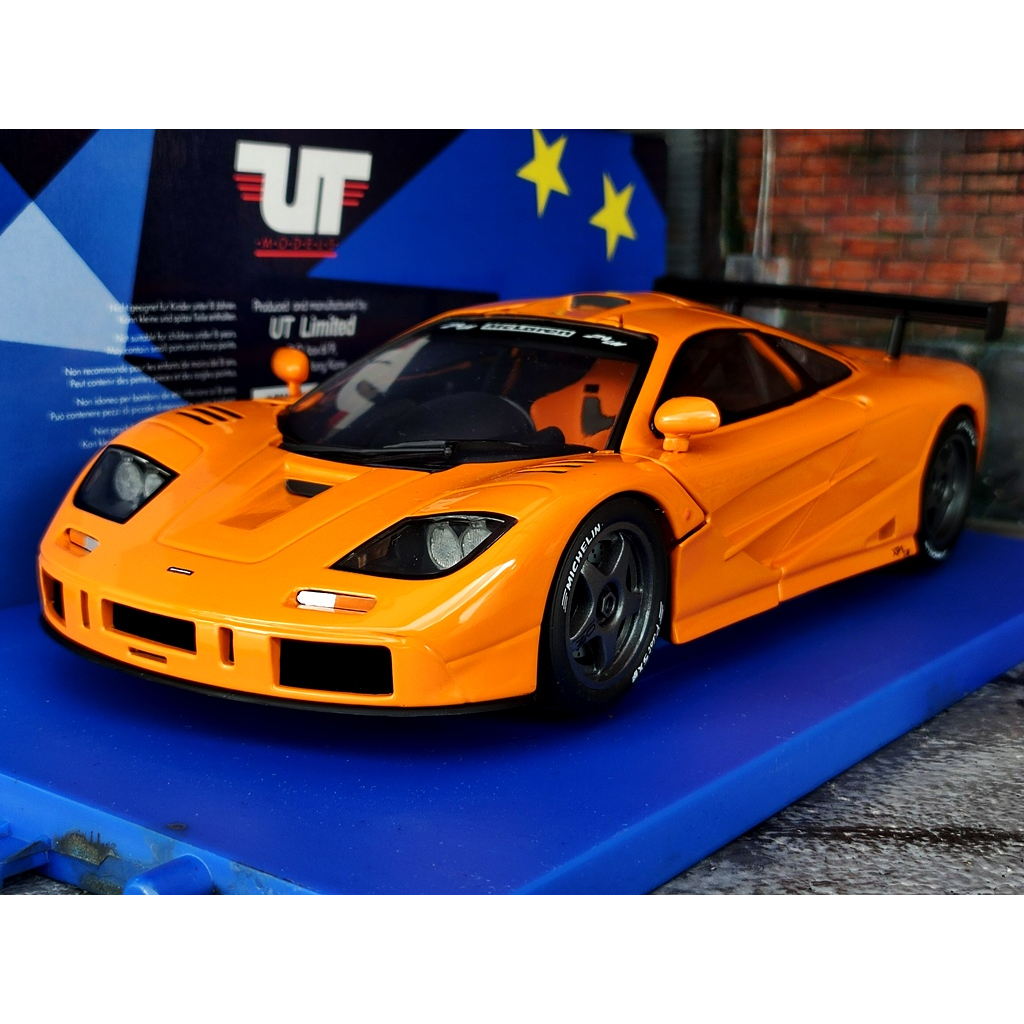 โมเดลรถMclarenF1GTR 1/18 โมเดลรถแมคลาเรนF1GTR โมเดลรถ Mclaren F1 GTR  1:18 ราคาโมเดลรถของขวัญ