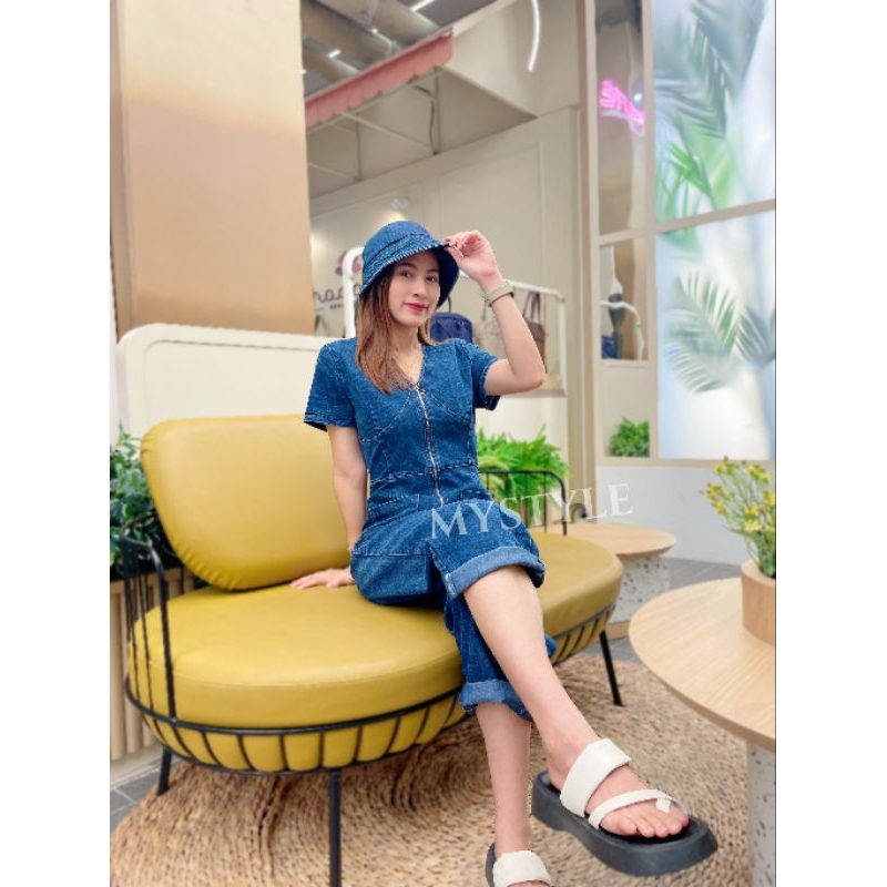 จั๊มขายาวขากระบอกซิบหน้าผ้ายืดนุ่ม