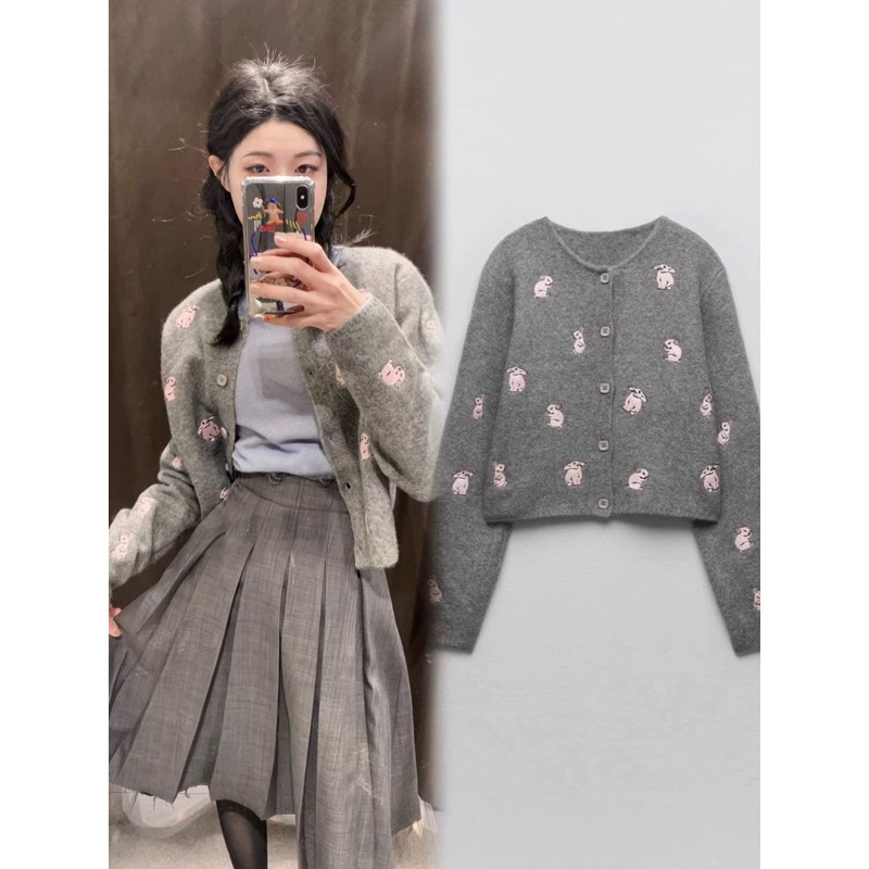 CHERISH (พร้อมส่ง) D52 เสื้อคลุมแขนยาว คาร์ดิแกน กระดุมหน้า ลายกระต่าย น่ารักมาก งานปัก ผ้าดีมาก หนานุ่ม