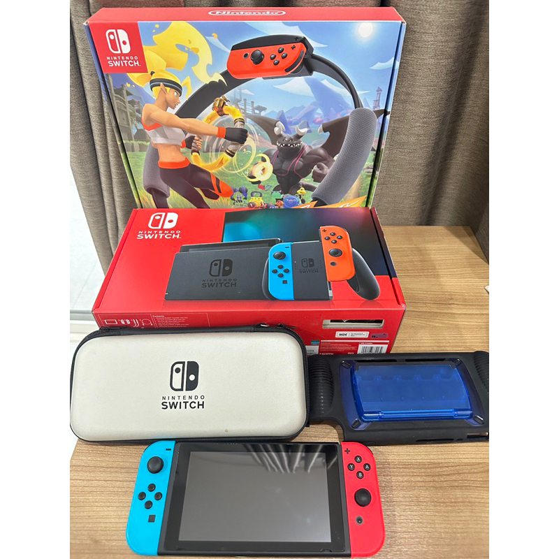 Nintendo Switch Nintendo Switch : เครื่อง Nintendo Switch กล่องแดง มือสอง