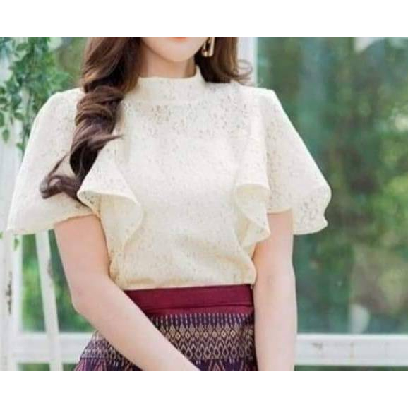 เสื้อลูกไม้เเขนระบาย แฟชั่นสวยๆ มีซับใน ผ้านิ่มใส่สบาย ไม่คัน ผ้าลูกไม้อย่างดี สีไม่ตกสินค้ามีพร้อมส่ง
