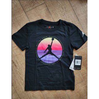 เสื้อ nike  Jordan😎หล่อๆจาก 700 💥เหลือ 330 บาท