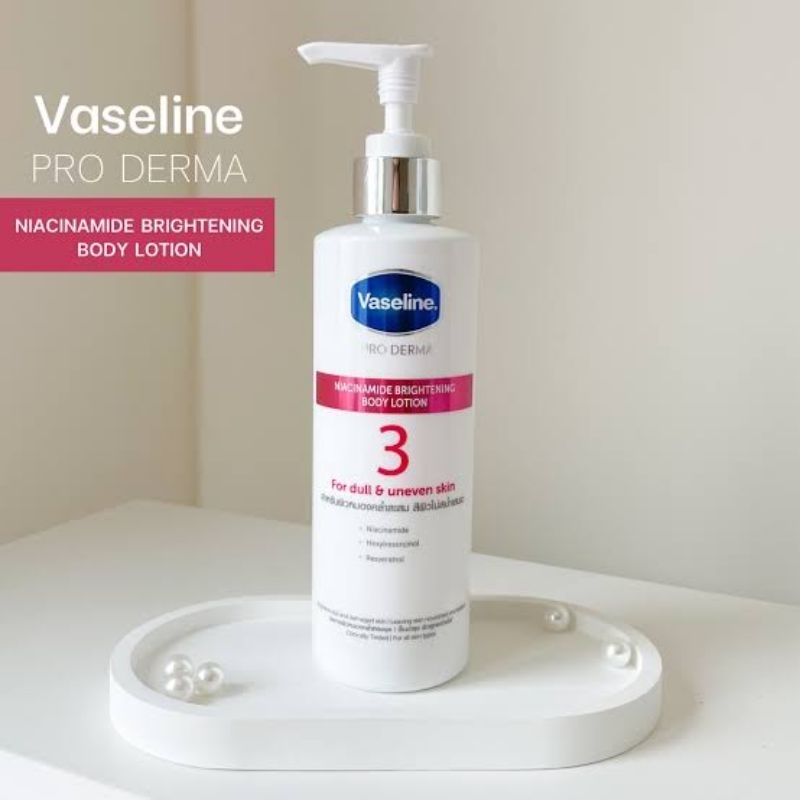 🧴Vaseline Pro Derma 3 Niacinamide Brightening Body Lotion 250 ml.