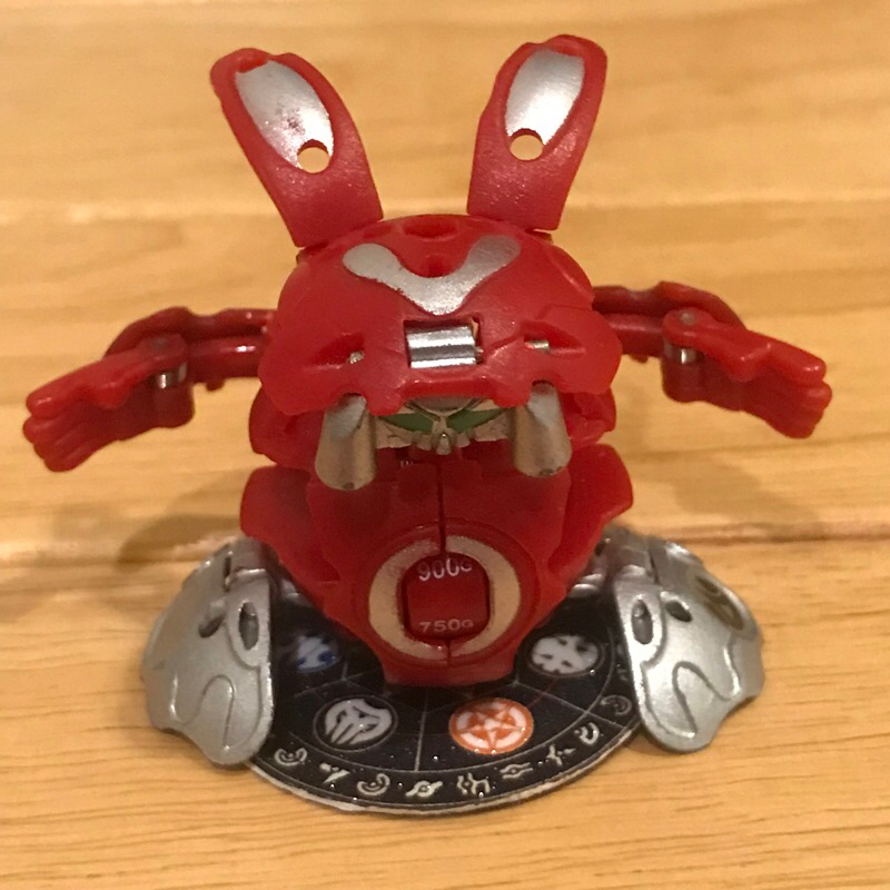 BAKUGAN Pyrus  INFINITY TRISTER บาคุกันกระต่ายธาตุไฟ ฐานเหล็ก