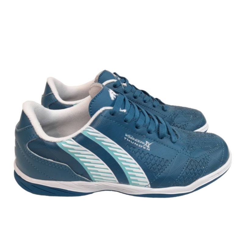 Pan รองเท้าฟุตซอลเด็ก Pan VigorX THUNDER Size 32-38 PF14PA ราคา 679 บาท