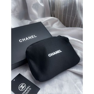 **พร้อมส่ง** CHANEL Cosmetic Gift bag กระเป๋าใส่เครื่องสำอางค์ พร้อมกล่อง