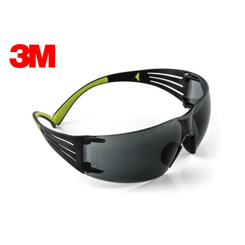 แว่นตานิรภัยเลนส์สีดำ 3M™ รุ่น SecureFit™ Protective Eyewear SF402AF | ป้องกันการกระเด็น | กันฝุ่นละอองเข้าสูงดวงตา