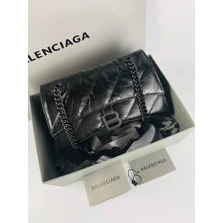 กระเป๋าแบรนด์เนม Balenciaga WOMENS CRUSH SMALL CHAIN BAGเทพ