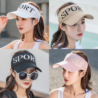 หมวกผ้าครึ่งใบสีพื้นลาย SPORT เป็นแบบฟรีไซส์