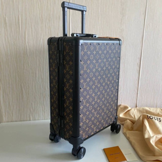 พร้อมส่งแล้ว Louis Vuitton Luggage 🧳กระเป๋าเดินทางล้อลาก ขนาด 20 นิ้ว งานสวยมาก