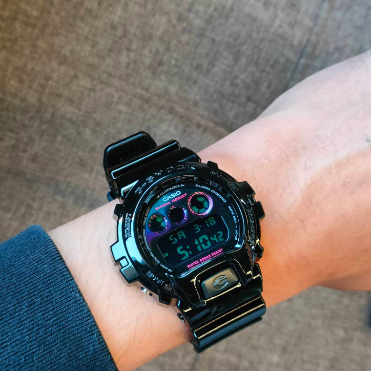 นาฬิกาผู้ชาย G-SHOCK รุ่น DW-6900RGB-1 รับประกัน 1 ปี