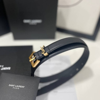 เข็มขัด SAINT LAURENT YSL   BELT LOGO 20MM = 2CM   งานออริ รุ่นนี้สวยมากหนังดีมากเเบบเทียบเเท้หนังนิ่มมาก ทำจากหนังเเท้1