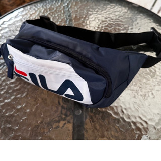 [ลิขสิทธิ์แท้จากชอป] (ราคาป้าย 590) FILA WBC220601U กระเป๋าคาดอก