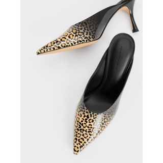 [Preorder] 🐆🇸🇬✈️ รองเท้า Charles and Keith รุ่น atent Two-Tone Spool Heel Mules