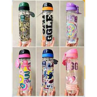 กระติกน้ำ Smiggle Tritan Bottle BPA Free ขนาด 650มล. หลอดดูด พับเก็บได้ มีหูหิ้วข้างๆ  ราคาชิ้นละ 169 บาท
