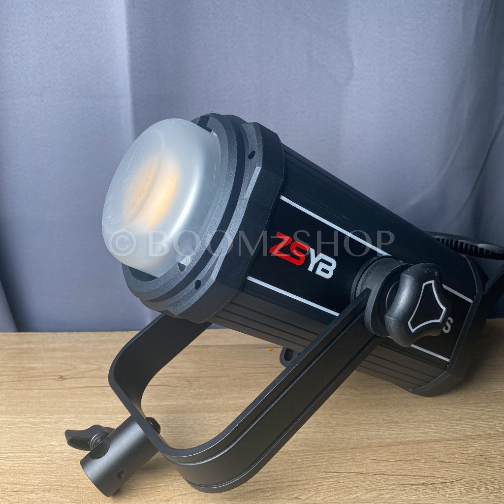 ฝาครอบกันกระแทก ใช้เวลาจัดเก็บไฟ Y300S Y300D 200W เมาท์โบเวนส์มาตรฐาน ส่งจากไทย 1-3 วัน