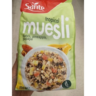 Sante Muesli Tropical อาหารเช้าธัญพืช ผสมอินทผาลัม สับปะรดและมะละกออบแห้ง 350g.