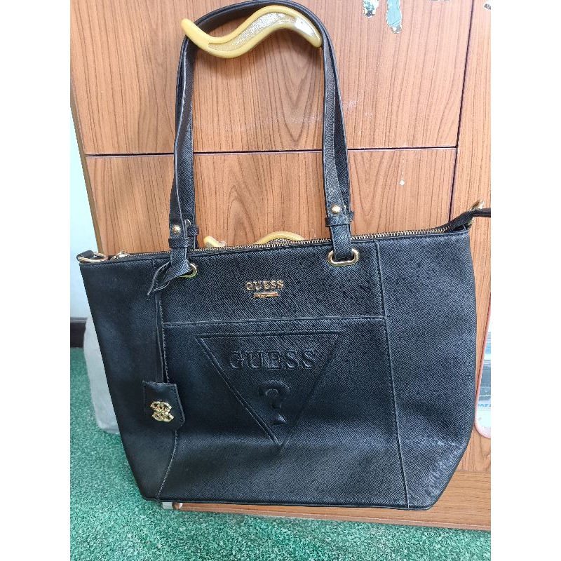 กระเป๋าGuess Tote Factory Outlet