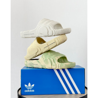 รองเท้าแตะ Adidas Adilette 22 “Magic Lime St Desert Sand”