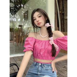 เสื้อครอป  เปิดไหล่  ปาดไหล่  พันเอว  ผูกโบว์   เสื้อครอป   เสื้อเซ็กซี่  สไตล์เซ็กซี่  เกาหลี  คาเฟ่  สตรีท  ท่องเที่ยว