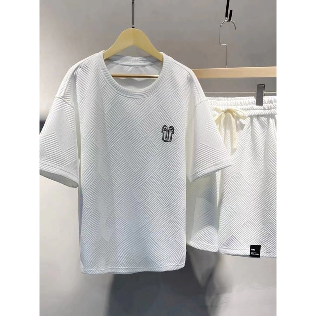 PX ชุดเซ็ตเรียบ ๆ สไตล์ชิค ๆ เสื้อแขนสั้น คอกลม เสื้อลำลอง กางเกงขาสั้น อกปักลายรูป U ใส่ได้ทั้งผู้ชาย ผู้หญิง