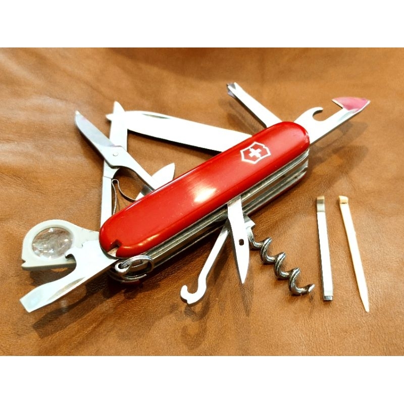 Victorinox มีดพับสวิส รุ่น Explorer 91mm. ของแท้ มือสอง สภาพดี