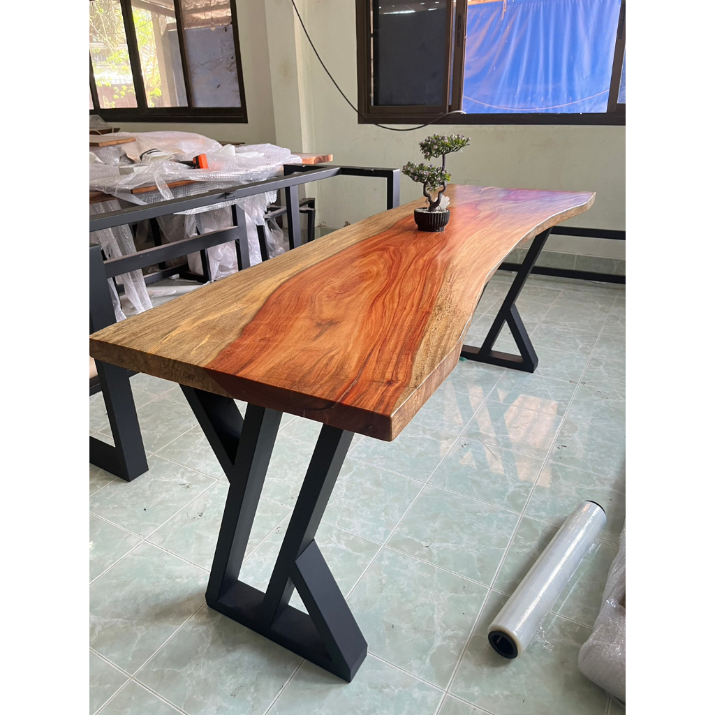 MPT2Wood-Steel โต๊ะทำงาน โต๊ะกินข้าว ท๊อปไม้ประดู่ไม้ธรรมชาติ โต๊ะไม้ประดู่ ขาเหล็กสีดำ โต๊ะสำเร็จรูป ก50-60xส75xย180ซม.