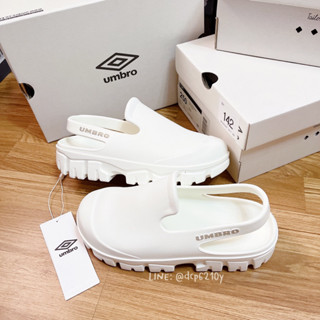 Pre-order ✈️ รองเท้า Umbro Topi (Off White) พรีจาก Shop เกาหลี รองเท้าทรง clog ที่เกาหลีขายดีมาก ใส่สบายคล้าย crocs