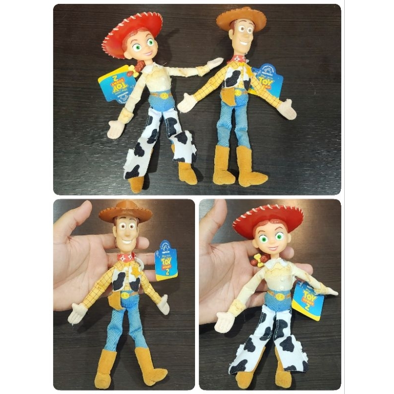 Toy Story2 ขายคู่ woody/ jessie งานผ้า หน้ายาง งานเก่ามีป้ายยังอยู่ ริ้วรอยตามสภาพ พิจารณาภาพและVDO 